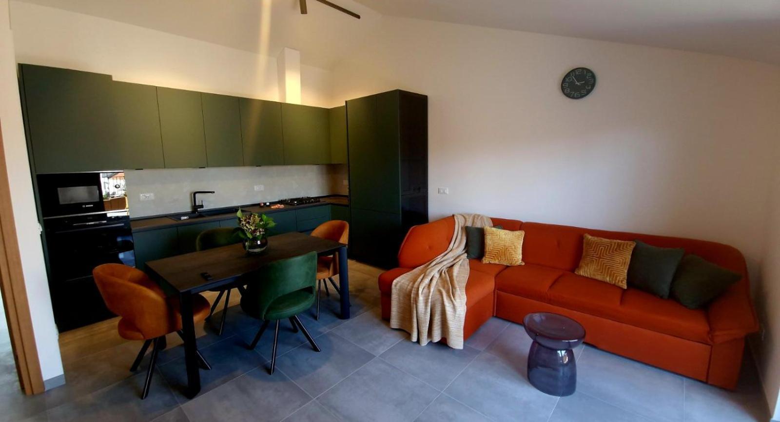 Apartments Cerin-Ровин Екстериор снимка