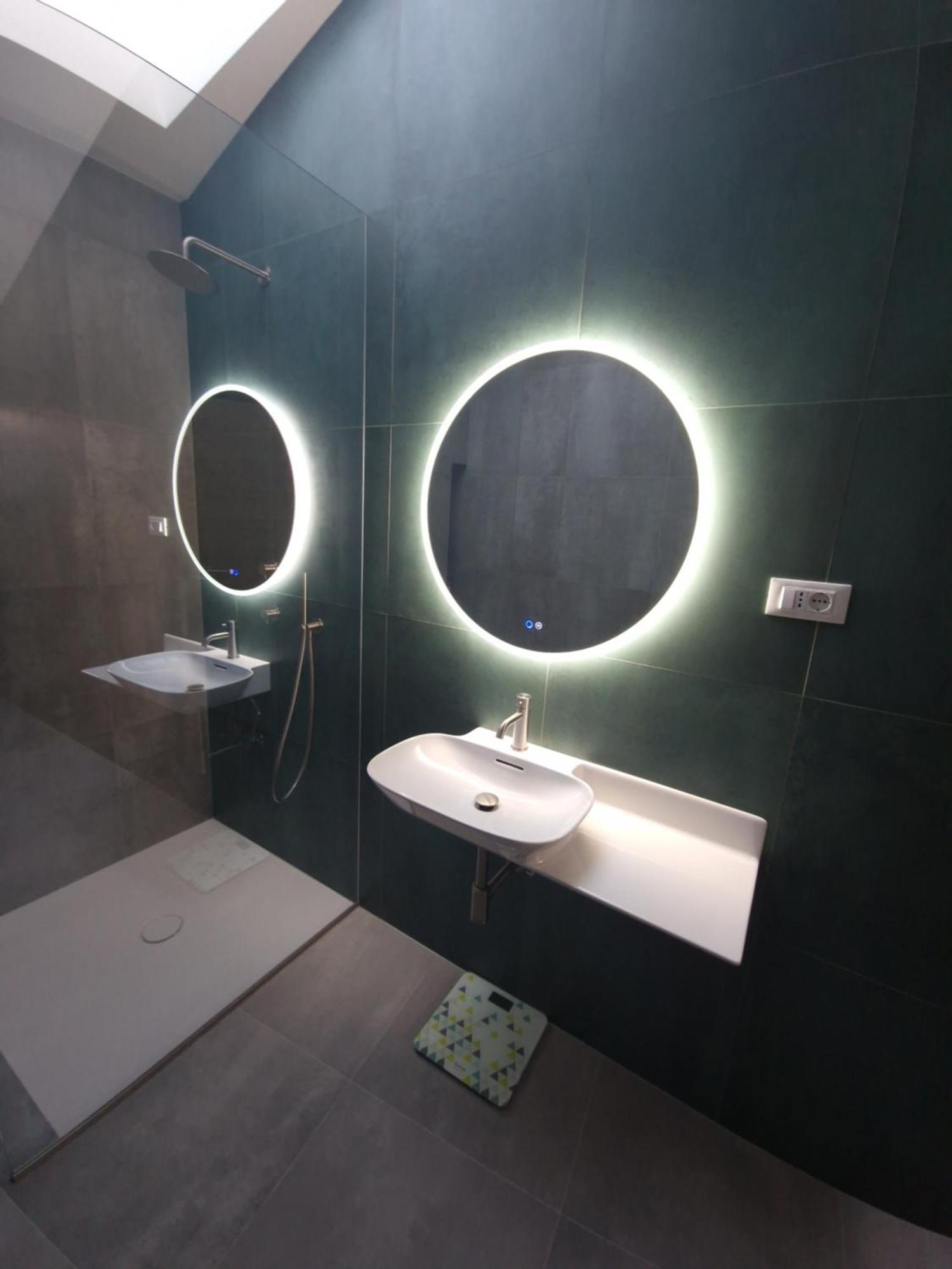 Apartments Cerin-Ровин Екстериор снимка